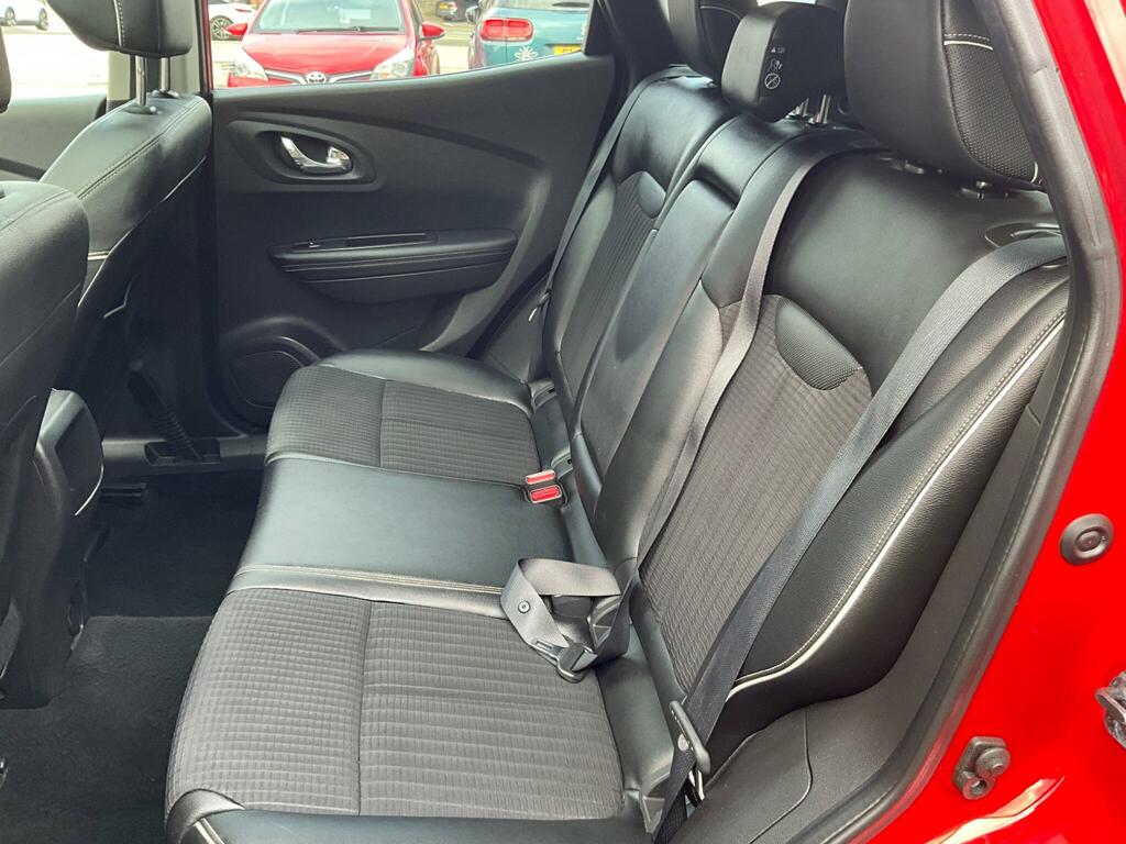 Renault Kadjar 1.5 Signature Nav Dci 110 Bhp Grey #11