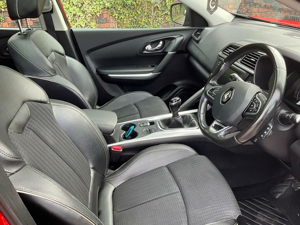 Renault Kadjar 1.5 Signature Nav Dci 110 Bhp Grey #10