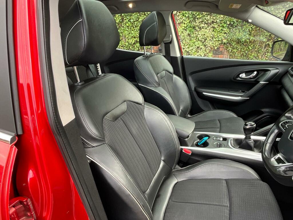 Renault Kadjar 1.5 Signature Nav Dci 110 Bhp Grey #9