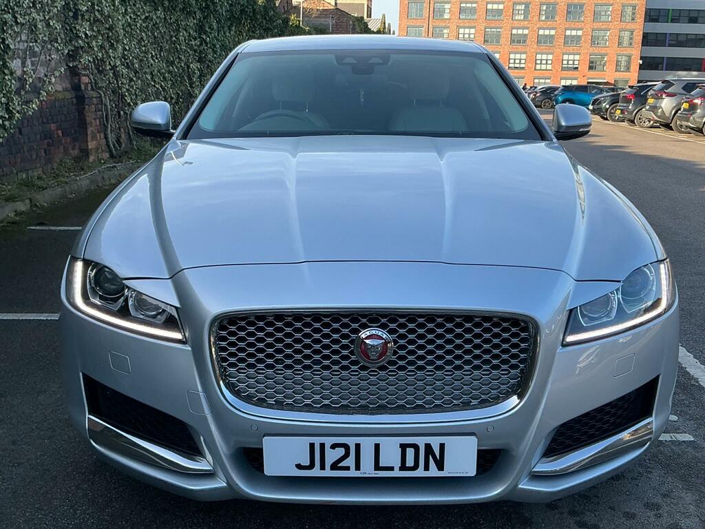 Jaguar XF 2.0D Portfolio Awd Euro 6 Ss Silver #6