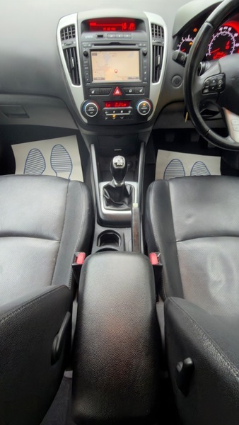 Kia Ceed 1.6 Crdi 2 Sports Wagon Euro 5 Blue #31