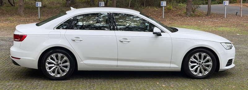 Audi A4 Tdi Ultra Se White #6