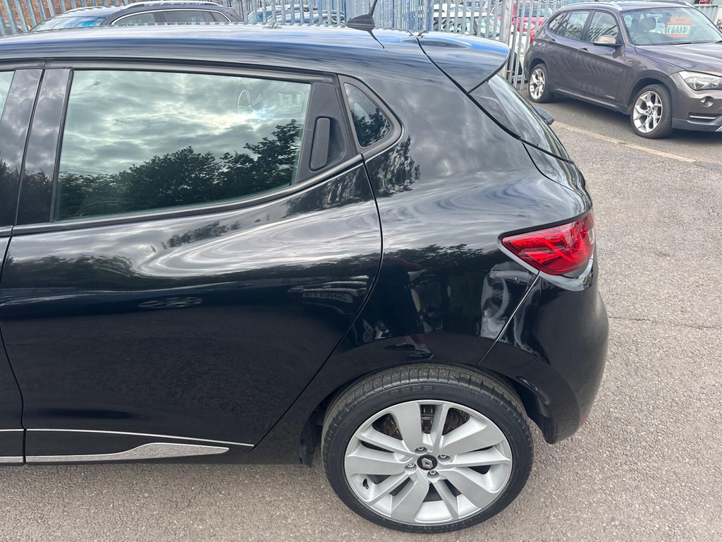 Renault Clio 0.9 Tce 90 Dynamique Medianav Energy Red #48