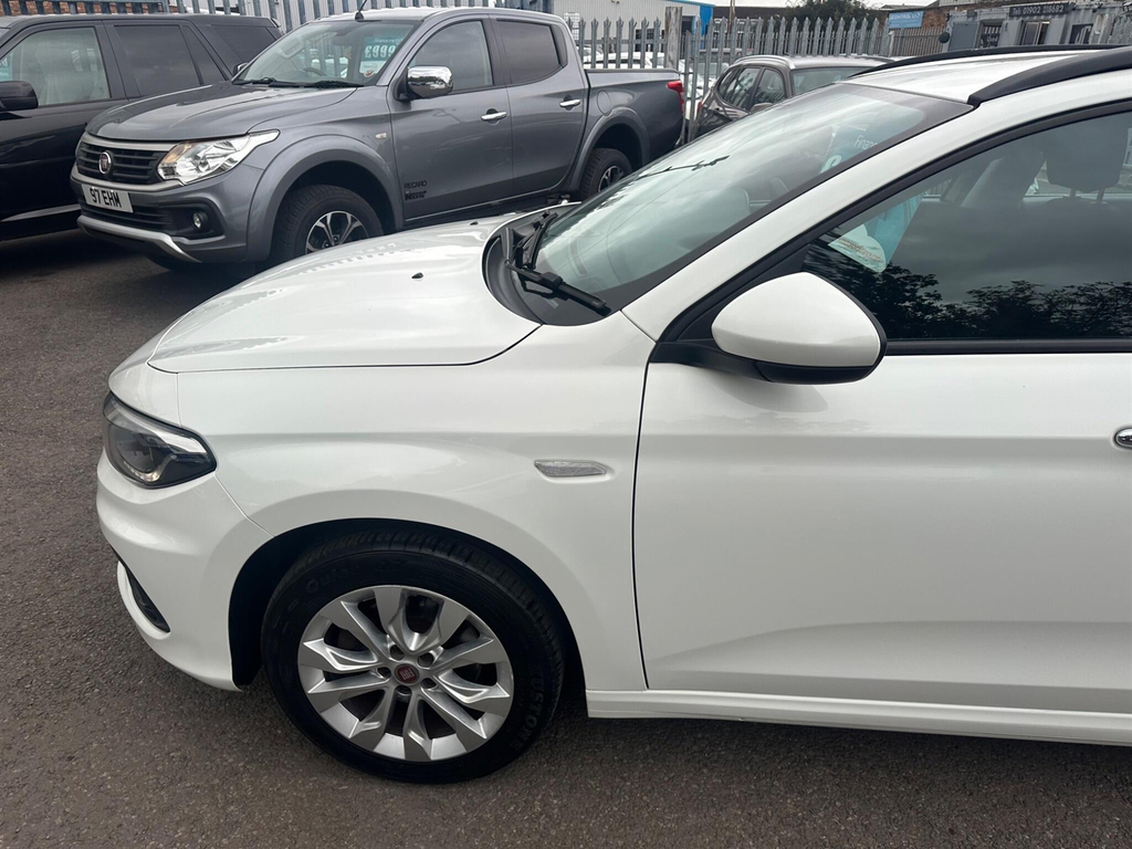 Fiat Tipo 1.4 Easy 94 Bhp Upto 64Mpg,1 Former Keeper Black #26