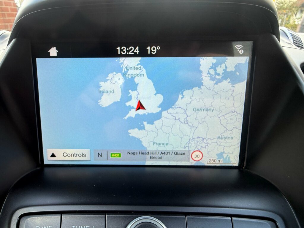 Ford Kuga 2.0 Tdci 180 St-line X 2018 Black #21