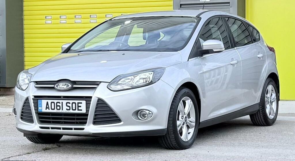 Ford Focus 1.6 Zetec Powershift Euro 5 Silver #4