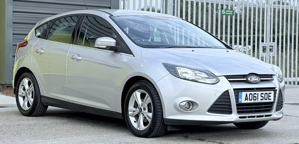 Ford Focus 1.6 Zetec Powershift Euro 5 Silver #5