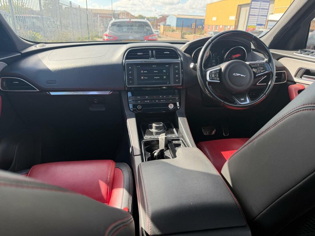 Jaguar F-Pace R-sport Red #2