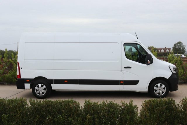 Renault Master Lm35 Energy Dci 150 Business Medium Roof Van White #13