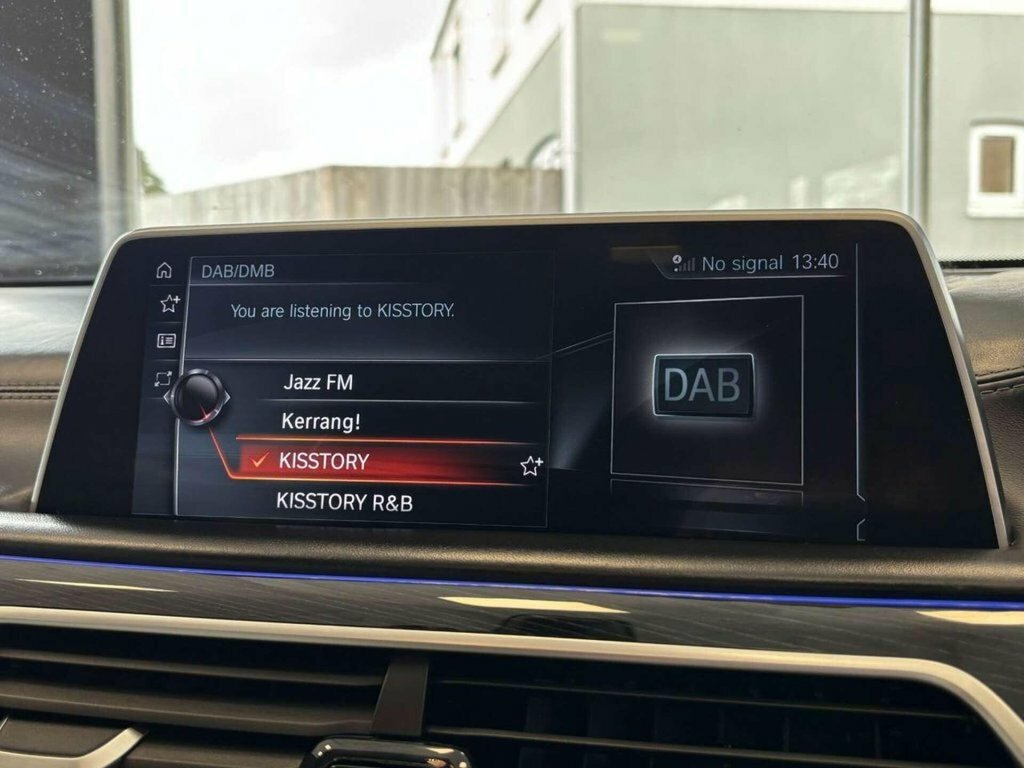 BMW 7 Series M Sport Black #28