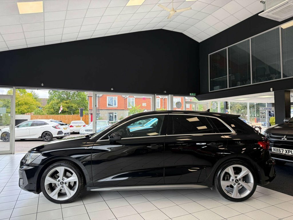 Audi A3 1.5L S Line Black #6