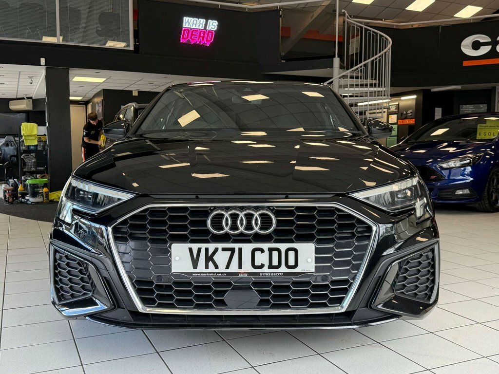Audi A3 1.5L S Line Black #4