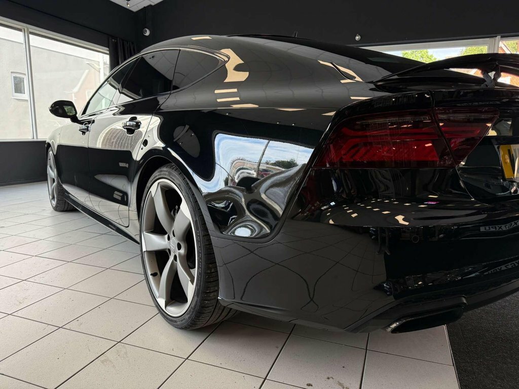 Audi A7 Sportback Tdi Quattro Black Edition 5-Door White #7