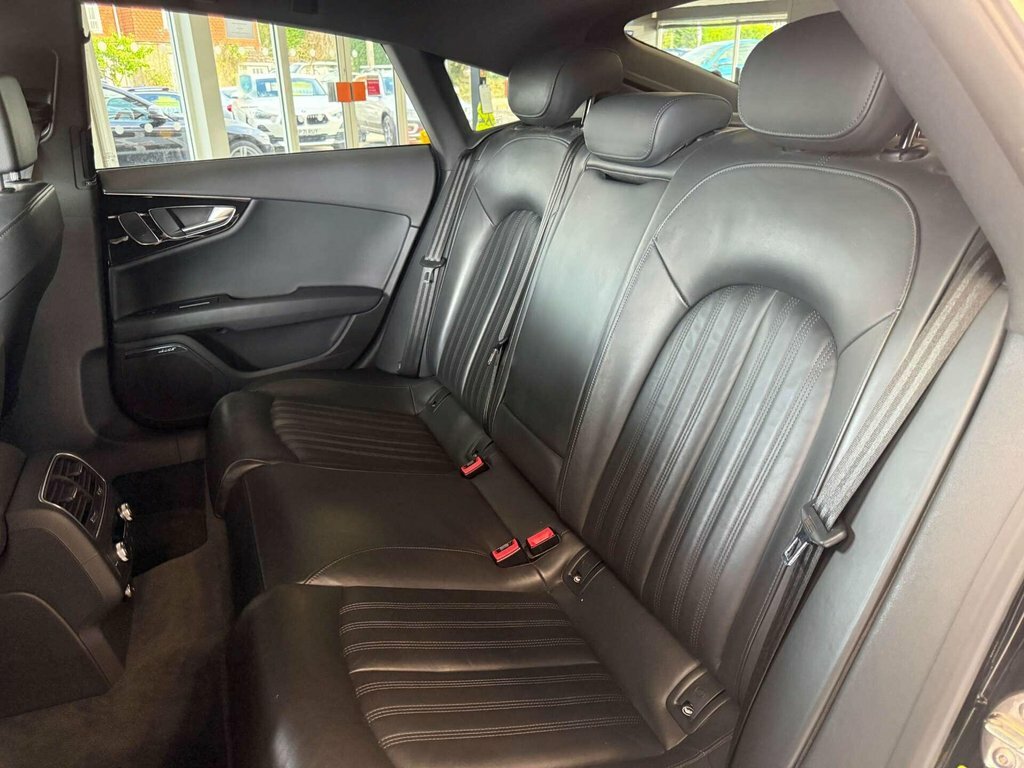 Audi A7 Sportback Tdi Quattro Black Edition 5-Door White #32