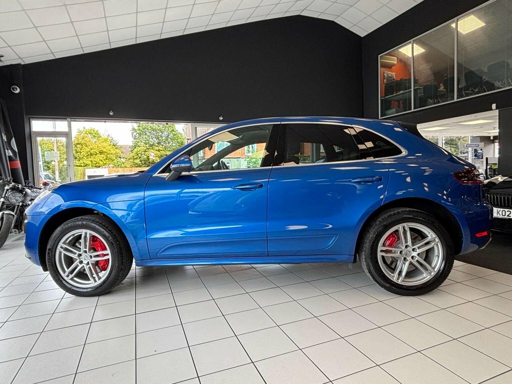 Porsche Macan 3.6L Turbo Blue #6