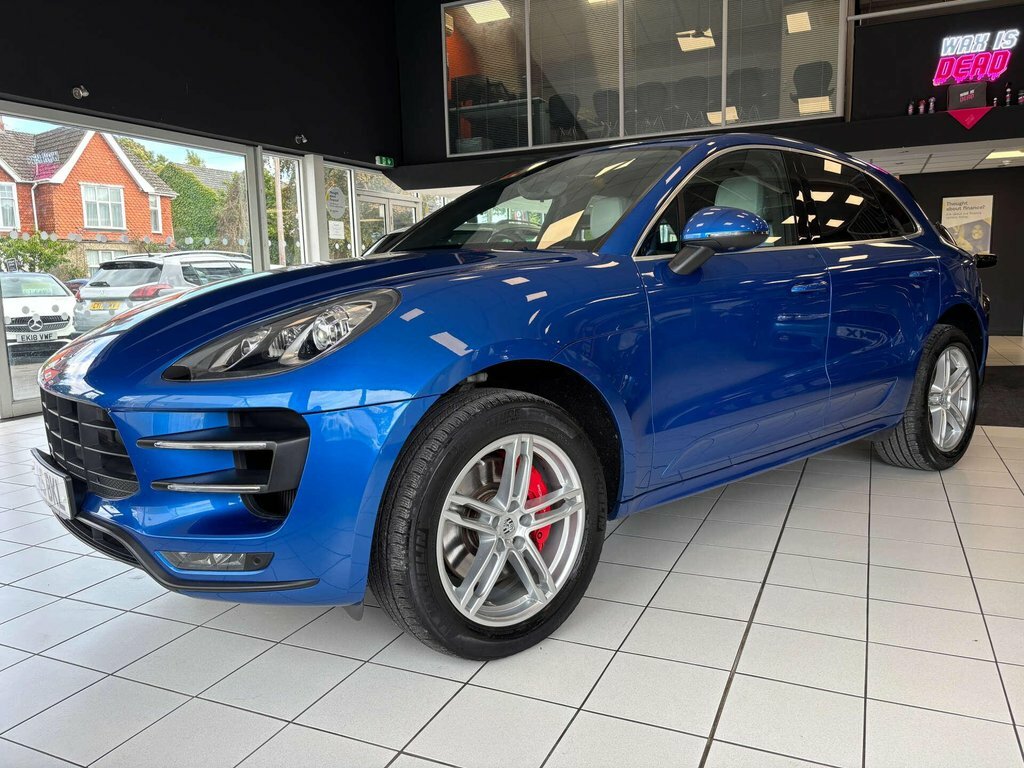 Porsche Macan 3.6L Turbo Blue #5