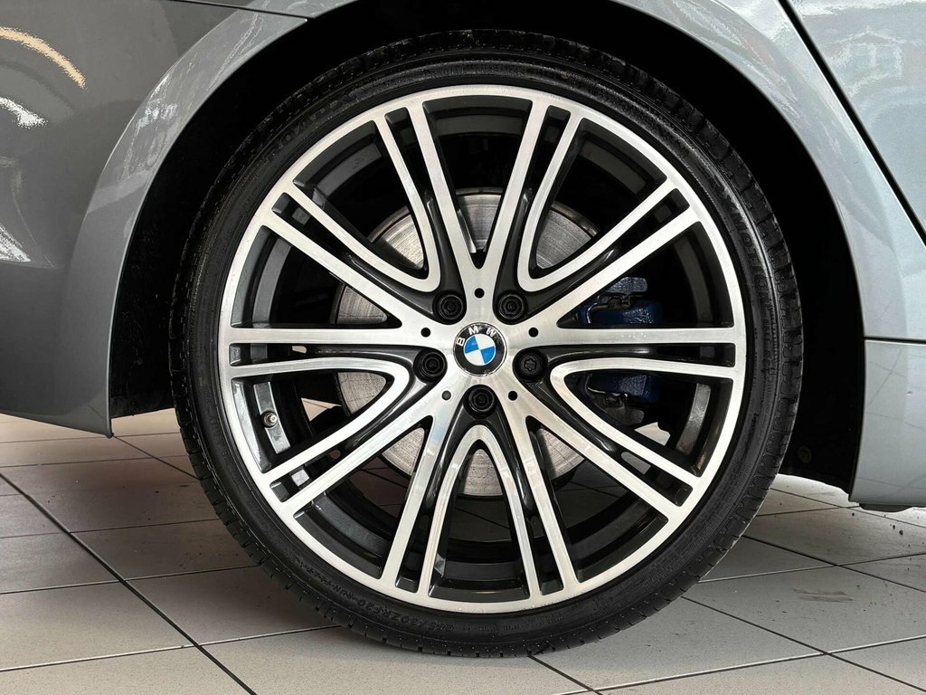 BMW 5 Series 520D M Sport White #16