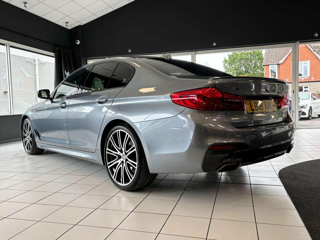 BMW 5 Series 520D M Sport White #8