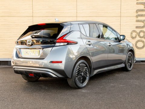 Nissan Leaf Hatchback Grey #2
