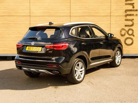 MG HS Suv Black #2