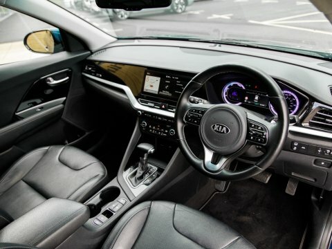 Kia Niro Suv Blue #4