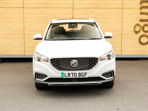 MG ZS Suv White #5