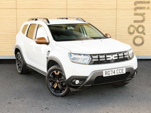 Dacia Duster Estate White