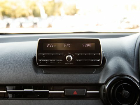Mazda 2 1.5 Skyactiv-g Sport Black Euro 6 Ss #16