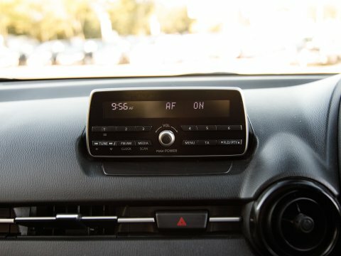Mazda 2 1.5 Skyactiv-g Sport Black Euro 6 Ss #18