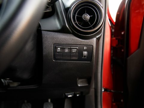 Mazda 2 1.5 Skyactiv-g Sport Black Euro 6 Ss #11