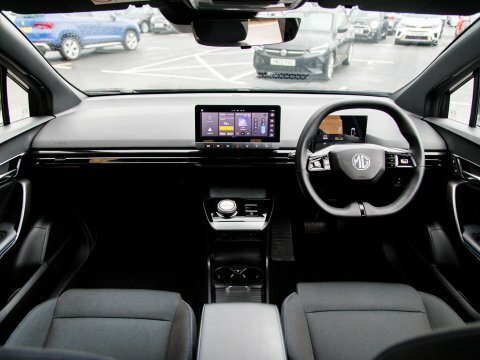 MG MG4 Hatchback Black #3