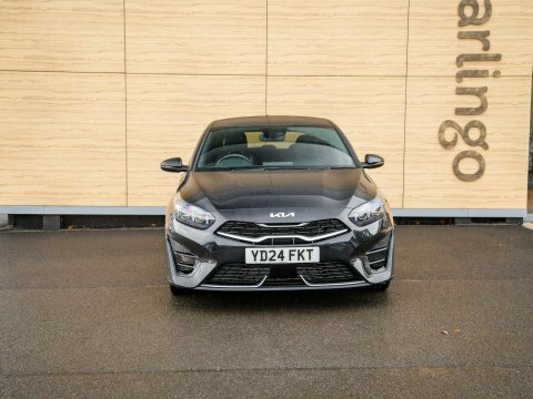 Kia Ceed Hatchback Black #4