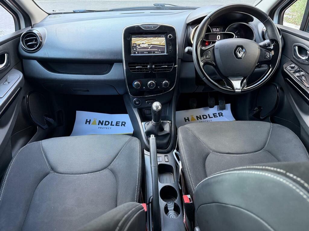Renault Clio 1.2 16V Dynamique Medianav Euro 5 White #4