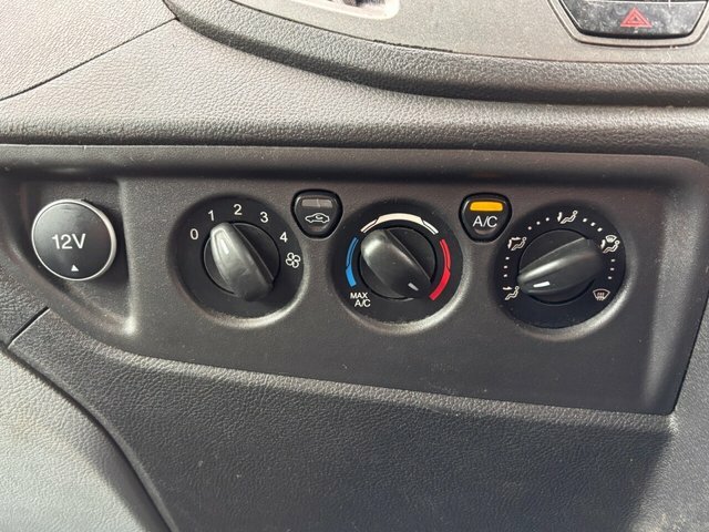 Ford Transit Custom No Vat 15990 Or 15490 Plus Vat Minibus Xlwb 17 White #10