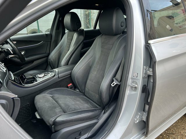 Mercedes-Benz E Class 4.0L 4.0 E63 V8 Biturbo Premium Saloon Petro Blue #26