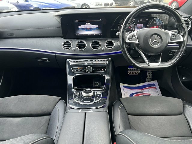 Mercedes-Benz E Class 4.0L 4.0 E63 V8 Biturbo Premium Saloon Petro Blue #32