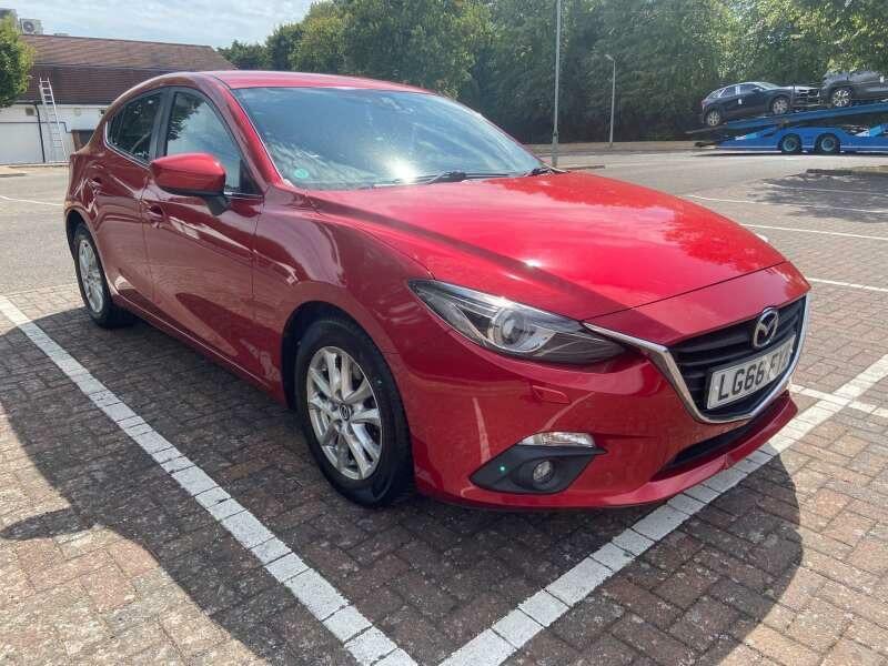 Mazda 3 2.0 Skyactiv-g Se-l Nav Euro 5 Ss Red