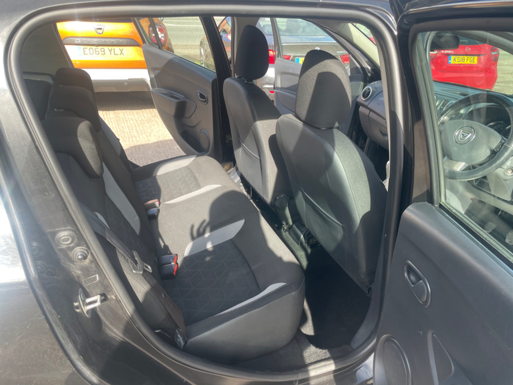 Dacia Sandero Stepway 1.5 Dci Laureate Hatchback Euro White #8