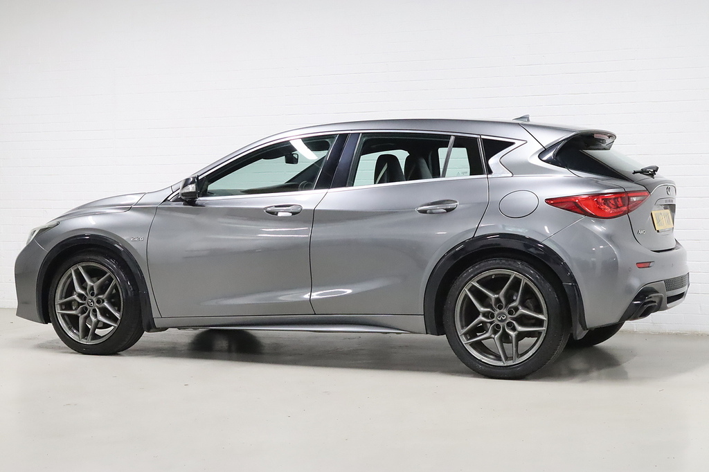Infiniti Q30 D Sport Grey #6