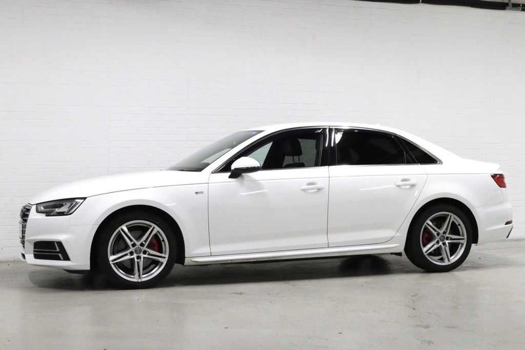 Audi A4 Tfsi S Line White #4