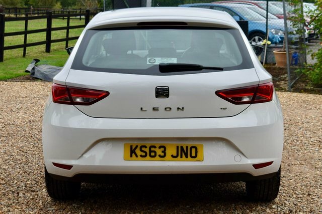 Seat Leon Tsi Se Hatchback White #6