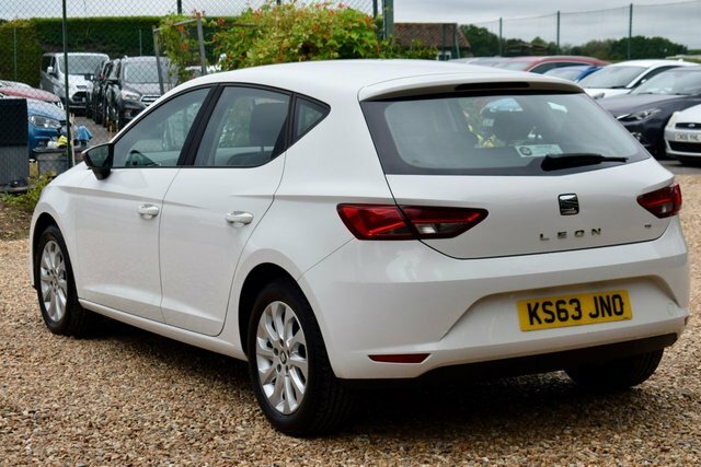 Seat Leon Tsi Se Hatchback White #5