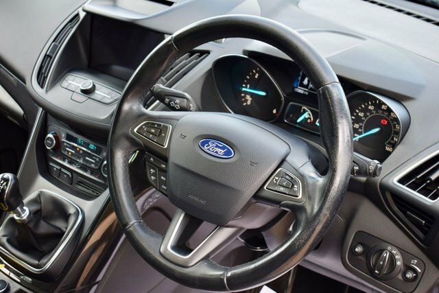Ford Kuga Suv 2.0 Tdci Ecoblue St-line Euro 6 Ss 201 Black #22