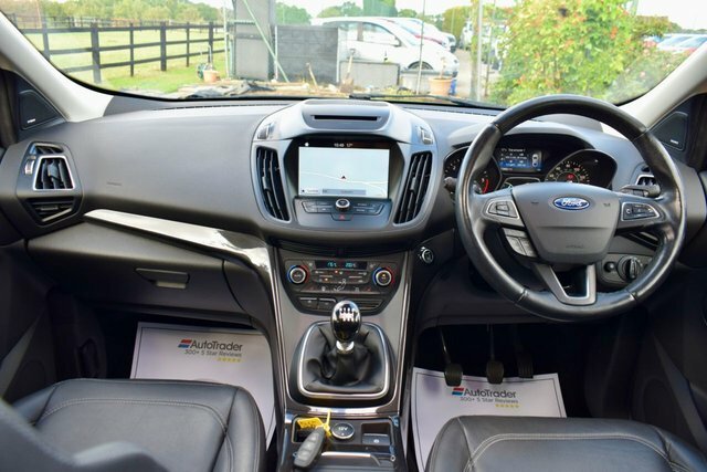 Ford Kuga Suv 2.0 Tdci Ecoblue St-line Euro 6 Ss 201 Black #37