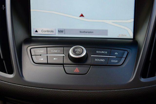 Ford Kuga Suv 2.0 Tdci Ecoblue St-line Euro 6 Ss 201 Black #46