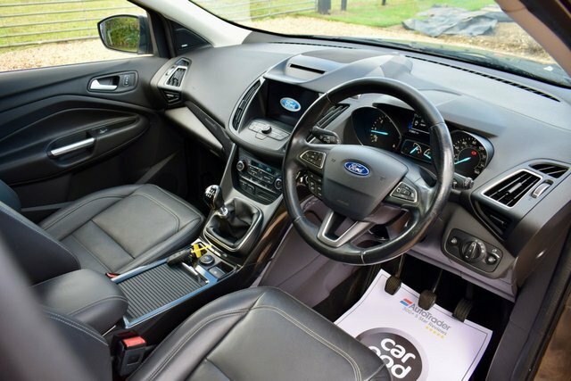 Ford Kuga Suv 2.0 Tdci Ecoblue St-line Euro 6 Ss 201 Black #20