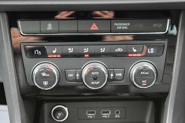 Seat Ateca Suv 1.4 Ecotsi Fr Dsg Euro 6 Ss 201818 White #49