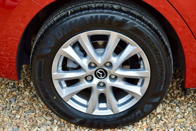 Mazda 3 Saloon 2.2 Skyactiv-d Sport Nav Fastback Euro 6 S Silver #17
