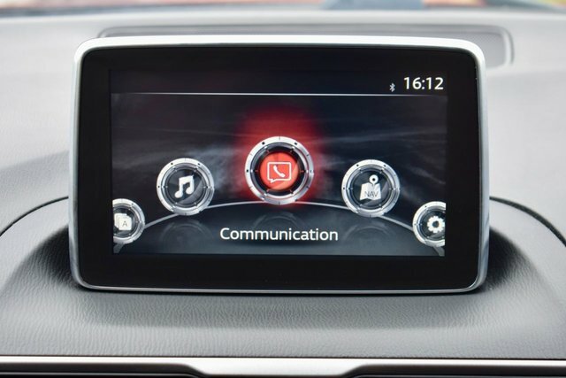 Mazda 3 Saloon 2.2 Skyactiv-d Sport Nav Fastback Euro 6 S Silver #40