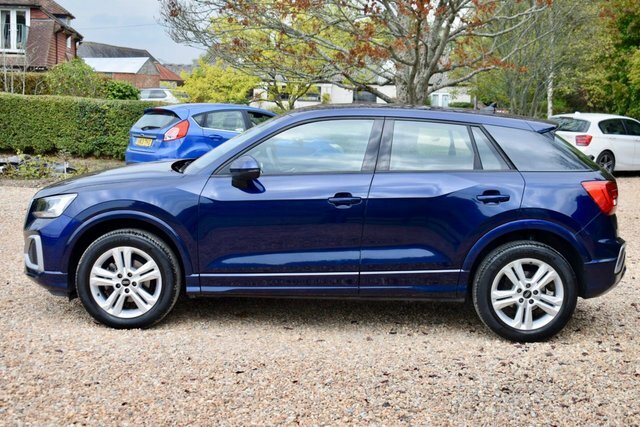 Audi Q2 Tfsi Cod 35 Sport Blue #4